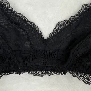 Intimately Free People Black Lace Bralette V-Neck Adjustable Straps‎ Womens L thumbnail 2