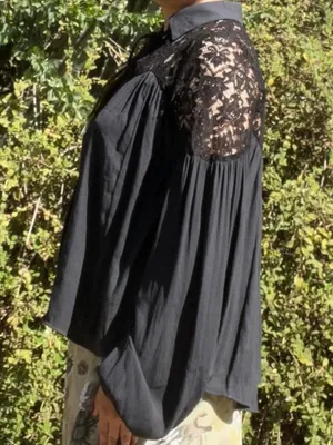 Free people Black lace top. thumbnail 2