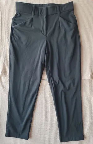 Nike Black Therma-Fit Slim Pants Sz Md Womens Athletic Pant thumbnail 1