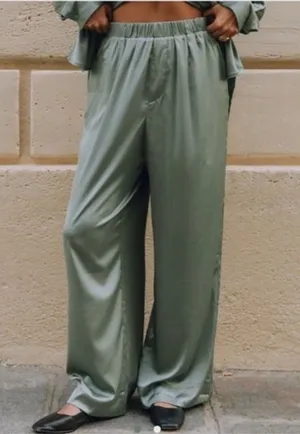 Daily Drills Silky Pants Green size Small thumbnail 1
