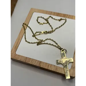 Vintage Gold-Tone Jesus Cross Pendant Necklace thumbnail 6