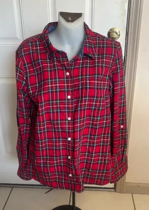 Med Tommy Hilfiger red/black/gold thread plaid roll-tab button-down shirt thumbnail 1