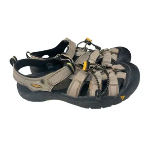 Keen Newport H2 Water Sandals Taupe Size 6 thumbnail 3