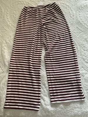 H&M Knit Pants White/Dark Red Striped thumbnail 6