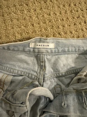light wash jean shorts thumbnail 4