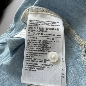 NWT Levi’s Top Women's XL Blue Chambray Button Front Balloon Sleeve thumbnail 12