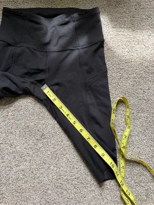 Lululemon Fast And Free Short 10" *Non-Reflective in Black Size 2 Running thumbnail 7