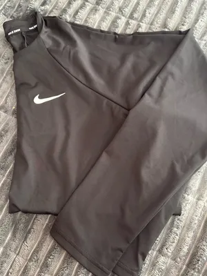 Nike Dri-Fit UV Long Sleeve Hydroguard Swim Shirt XL Black Rashguard NWT Size XL thumbnail 3