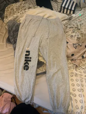 Nike Rare  Sweatpants thumbnail 1