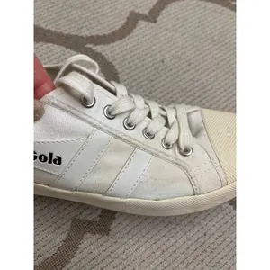Gola Coaster women's sneakers in an off-white color, size 9 thumbnail 10