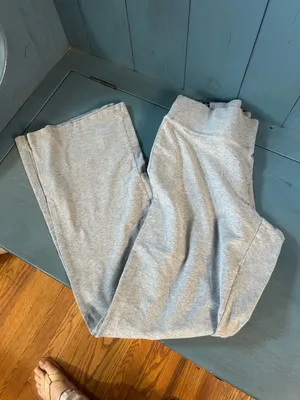 Life Is Good Light Gray Floral-Accent Lounge Pants | Size Medium thumbnail 12