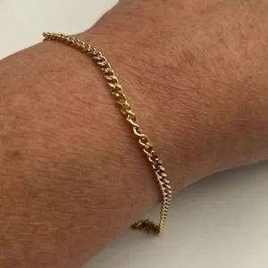 Boutique 18K gold plated chain bracelet thumbnail 4