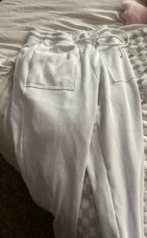 Hollister Sweatpants thumbnail 1