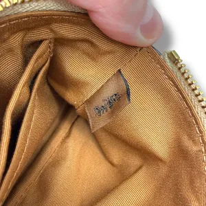 Coach Signature Canvas Wristlet Khaki Chalk Corner Zip Gold Hardware Classic‎ thumbnail 8