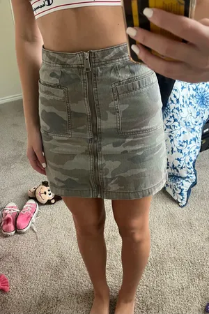 Topshop Camo Skirt thumbnail 1