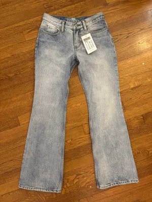 Brandy Melville Quinn Jeans thumbnail 3