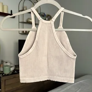 Free People Movement Happiness Runs Crop thumbnail 3