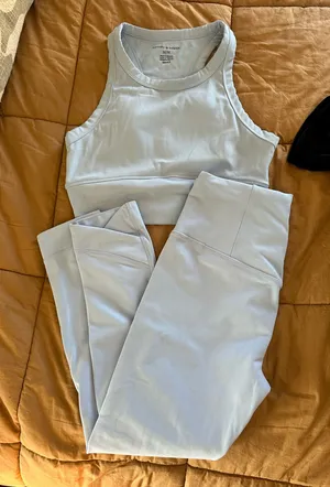 Harmony & Balance workout set White Size M thumbnail 1