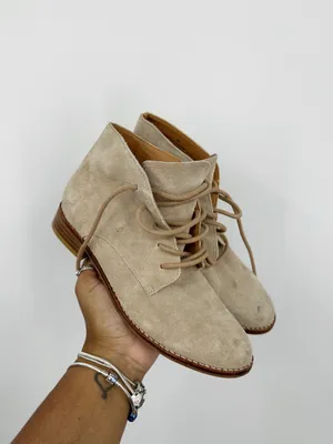 Urban Outfitters Marnie Suede Lace Up Boots Woman's Size 6 Boho thumbnail 2