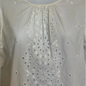 EXPRESS‎ Bright White Eyelet Puff Sleeve Floral Embroidered Blouse Top EUC Small thumbnail 3