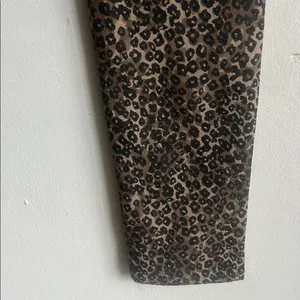 J. McLaughlin Lexi Leopard Print Straight Leg Jeans Size 6 thumbnail 14