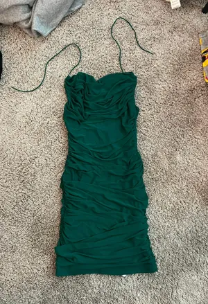 Green Women's Ruched Bodycon Mini Dress thumbnail 2