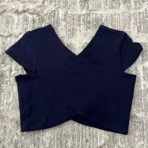 Rolla Coster | Navy Blue Criss Cross Crop Top Cap Sleeves Small thumbnail 2