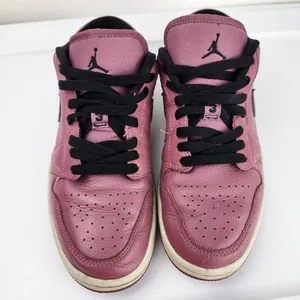 Nike Air Jordan 1 Low SE Mulberry Purple Sneakers DC7268-500 Women's Size 8 thumbnail 6