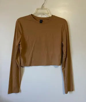 Long Sleeve Crop Top thumbnail 1