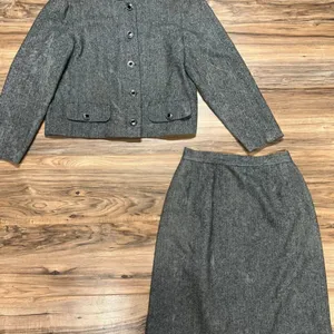 Small 2‎ piece suit Gray thumbnail 1
