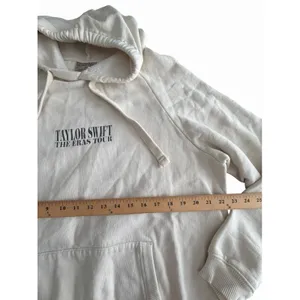 Taylor Swift the Eras Tour Official Merchandise Pullover Hoodie Beige Large HR-1 thumbnail 7