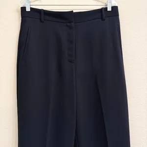 Day Birger Et Mikkelsen Black Trouser Pants Cropped Straight-leg Womens 40 US8 M thumbnail 5