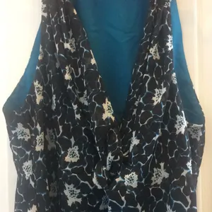 FINAL MARKDOWN Worthington Surplice knotted front top 12 thumbnail 2