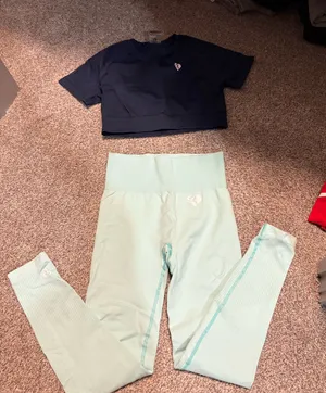 Women’s Best Set Seamless thumbnail 1