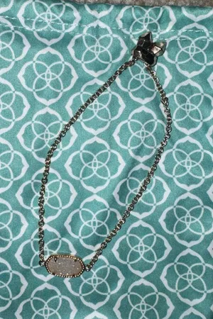 Kendra Scott Braclet thumbnail 1