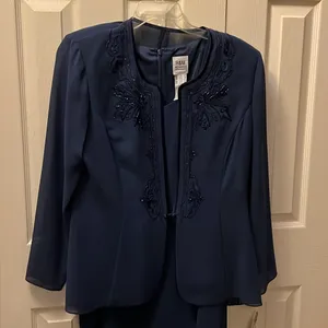 R&M Richard's 2 piece jacket dress, maxi length. Color is Slate. Size 14. NWT thumbnail 10