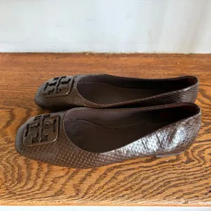 Tory Burch Georgia Brown Snake Embossed Leather Square Toe Ballet Flats 5M‎ EUC thumbnail 3