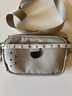 Rad Rev Sling Purse Bag gray Zipper Closure Crossbody Strap Vegan Leather Wallet thumbnail 3