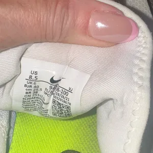 Nike White and Silver Sneakers thumbnail 6