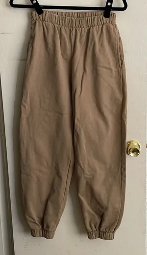 Brandy Melville Sweatpants thumbnail 1