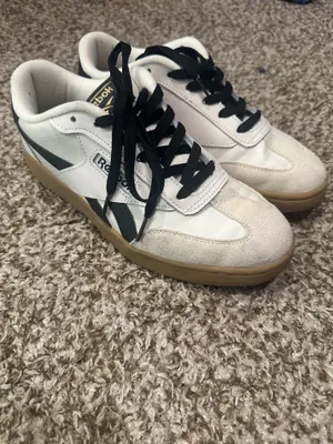Reebok Shoes Women’s thumbnail 4