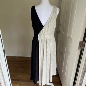 Maeve Anthropologie Colorblock Midi Dress Black Beige Smocked‎ Waist Womens M thumbnail 3