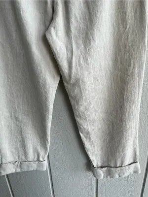 Aritzia Wilfred Linen Blend Cropped Trousers in Cream Size S thumbnail 10