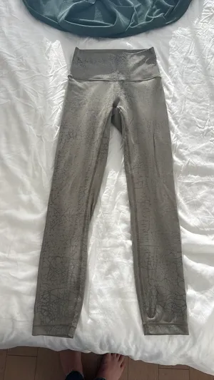 Lululemon Wunder Train HR Tight 28" thumbnail 1
