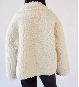 Urban Outfitters White Cream Poppy Oversized Sherpa Fluffy Jacket Coat thumbnail 4