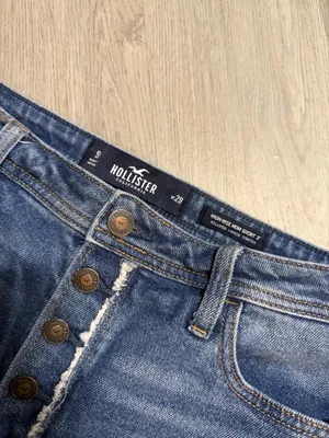 Hollister High-Rise Denim Mom Shorts thumbnail 3
