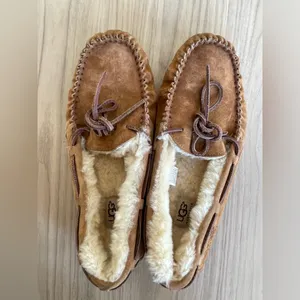 UGG Tan Suede Moccasin Slippers thumbnail 9