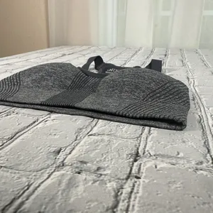 BCG Women’s Low Support Molded Cup Sports Bra size Small Grey Gray Removable Pad thumbnail 9