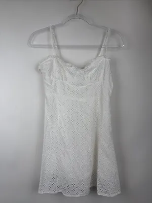 Lulu’s Friendly Flirtation White Sleeveless A-line Eyelet Mini Dress White Sz M thumbnail 3