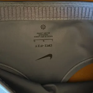 Nike Sport Bra (B17) NO PADS NWOT SIZE L thumbnail 4